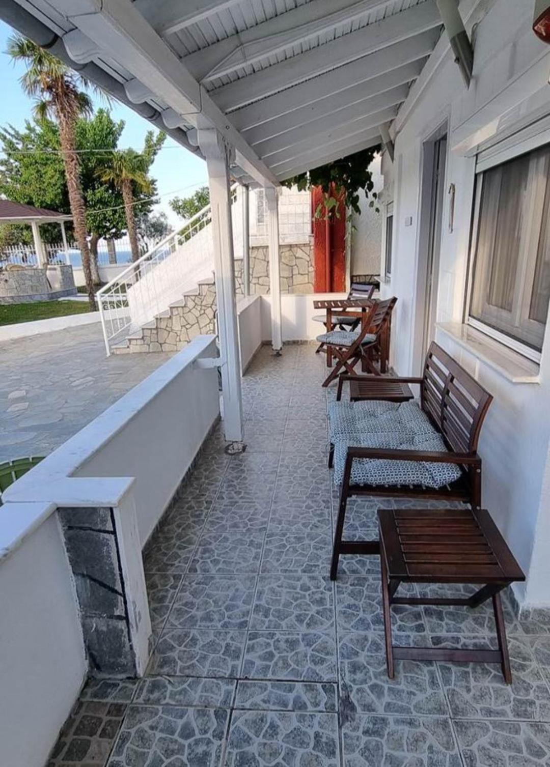 Villa Tikozidis Nea Iraklia Exterior foto